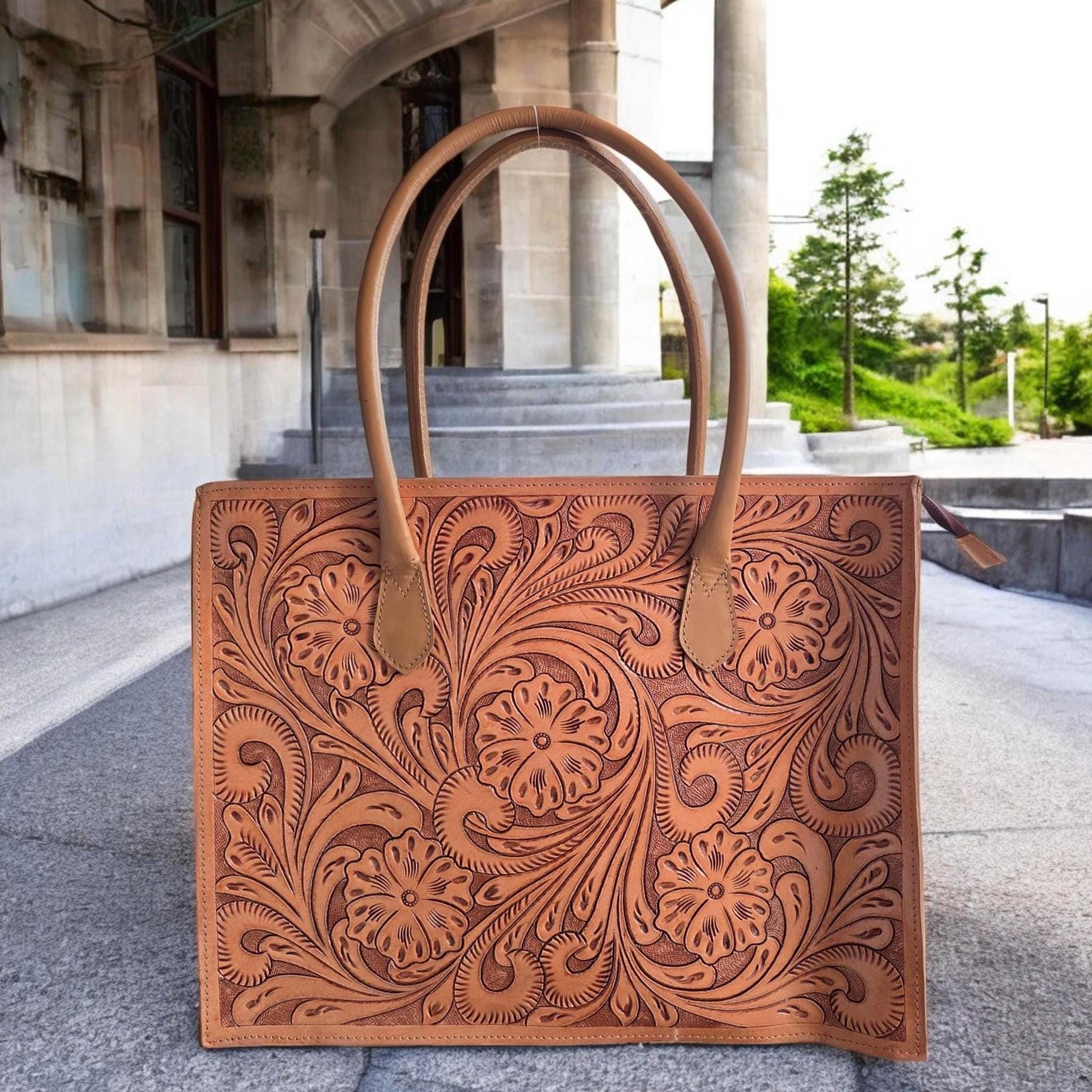 Floral Tooled Western Backpack Purse 30L Laptop Travel Bag Western Floral Tooled Smooth Leather Cowhide Ladies Bag  main image 2