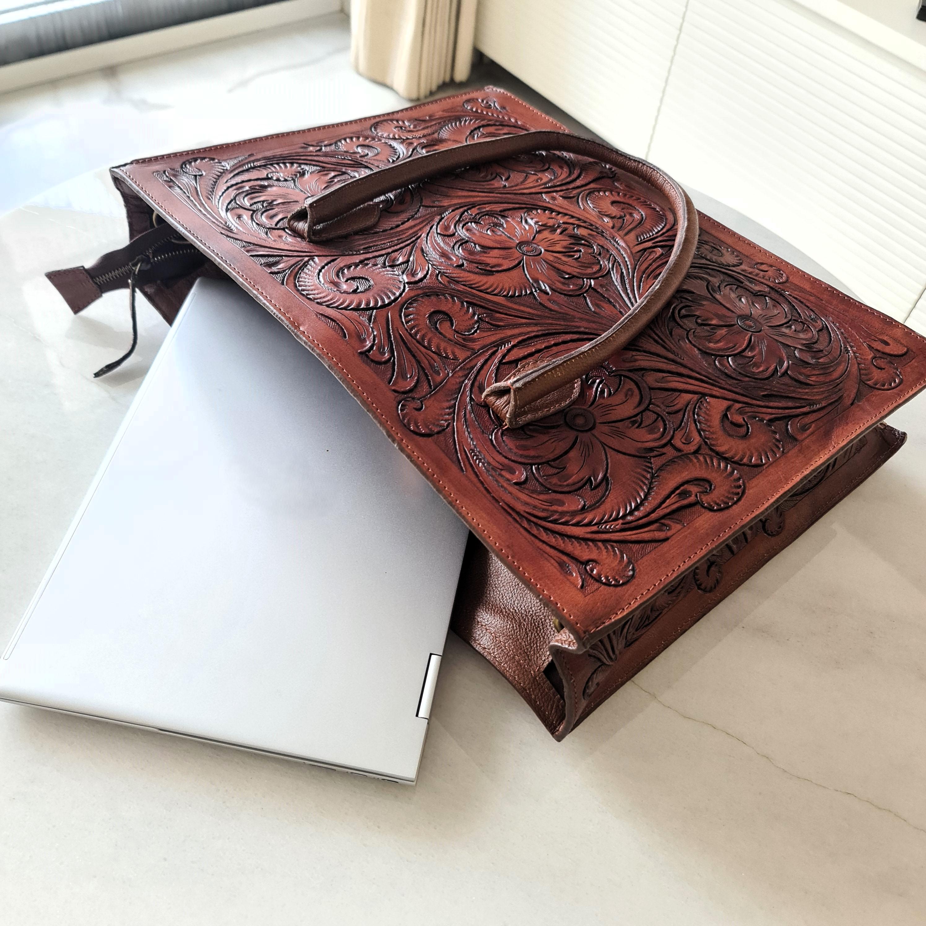 Vintage Hand-Tooled Hand-Painted Strawberry Vine On Brown Leather Handmade Leather Handbag Purse-Hand Tooled Floral Paint  main image 4