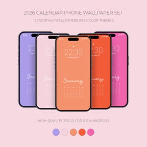 Op de afbeelding: Vijf smartphones met 2026 kalenderachtergronden in paars, roze, perzik, oranje en magenta. Elk scherm toont de maand januari met een kalender. De tekst luidt "2026 Calendar Phone Wallpaper Set" en "12 Monthly Wallpapers".