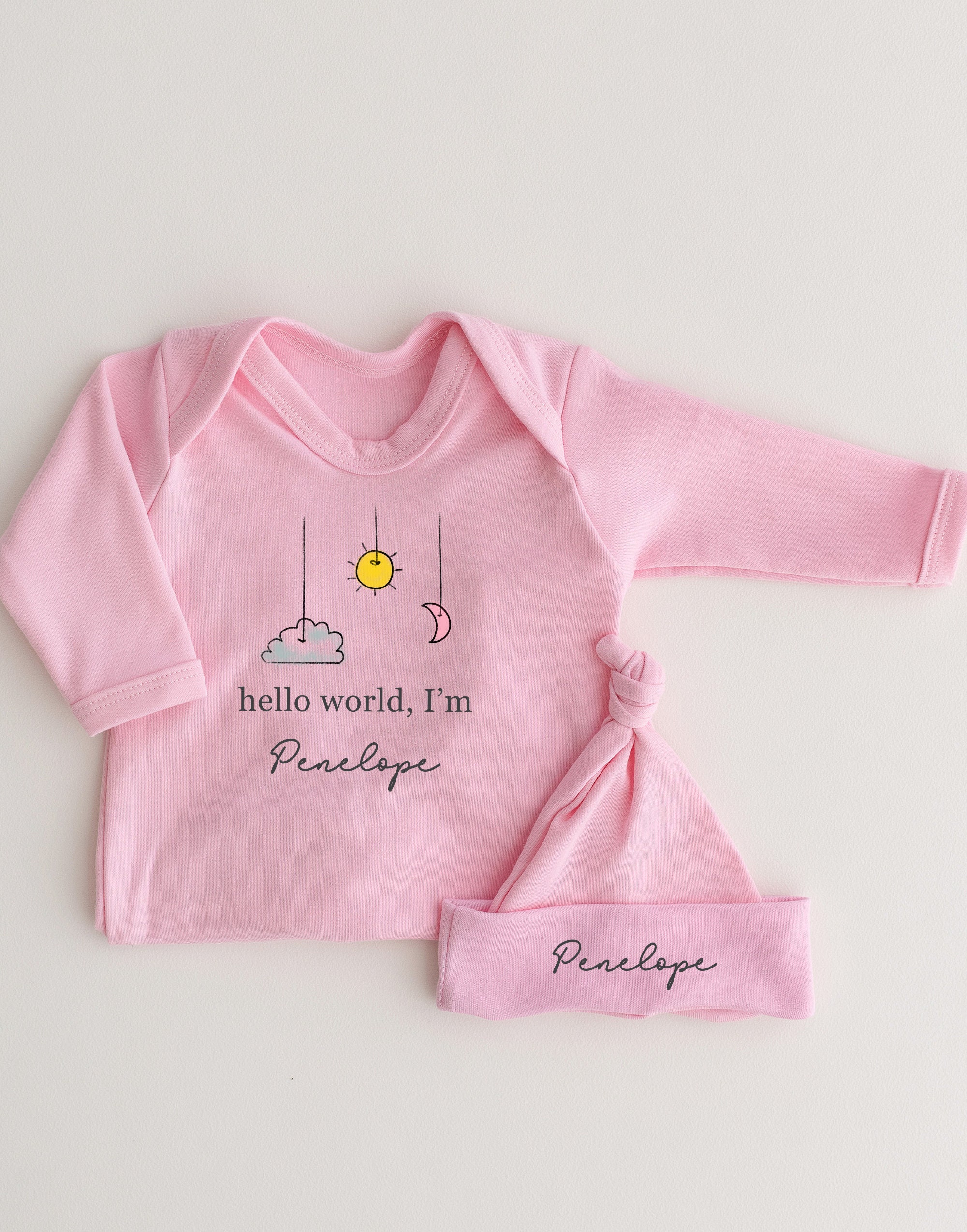 Personalisierter Baby Schlafanzug + Hut Set – Hello World, Rosa Für Mädchen, Neugeborenes