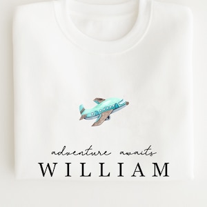 Personalised Holiday sweatshirt - Airport Outfit- First Time flyer - Aeroplane sweatshirt - Pale blue and white bild 1