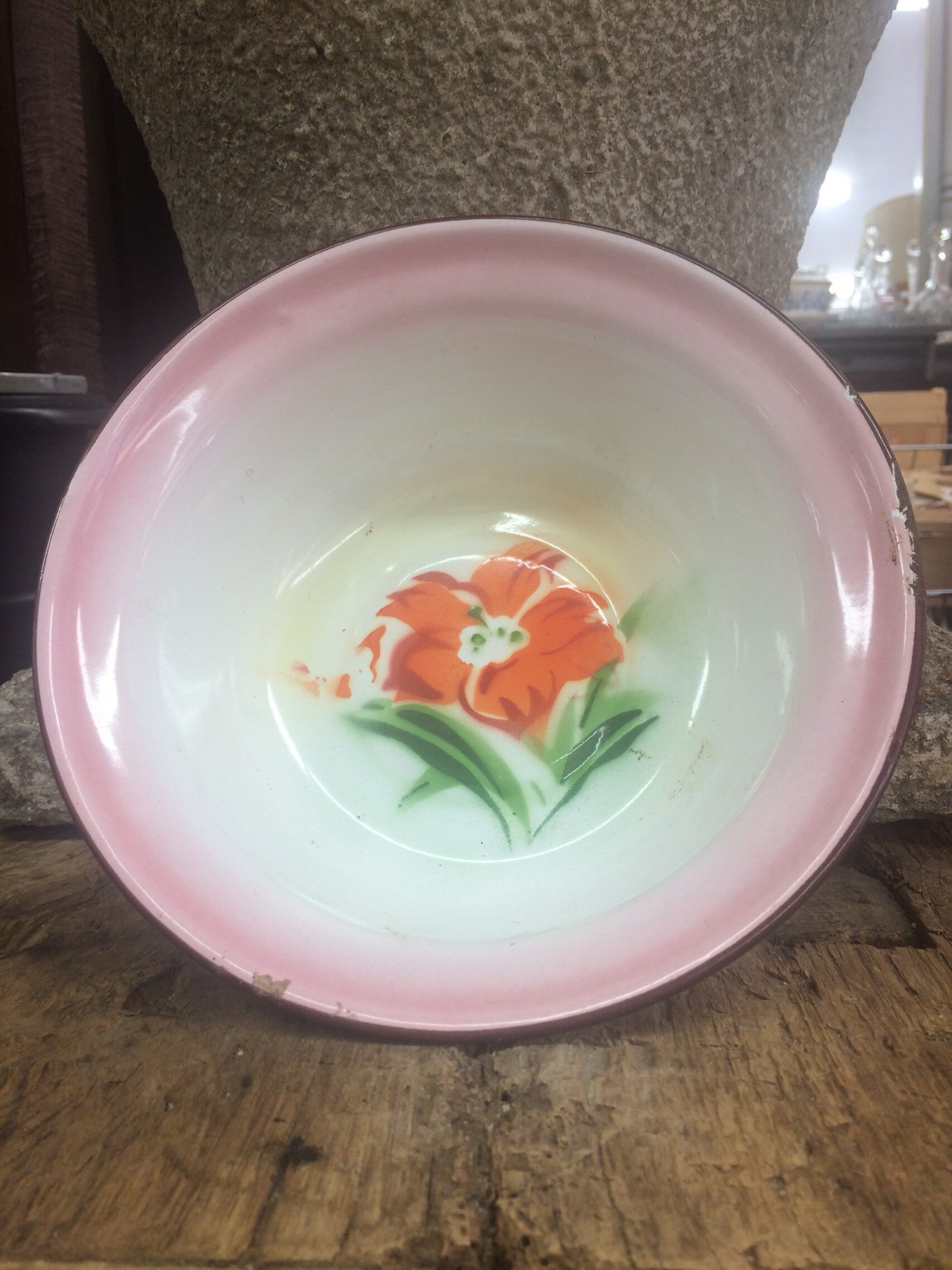 Bassine , Plat Creux Tôle Émaillée Vintage