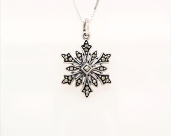 Schneeflocken Anhänger aus Sterling Silber und Markasiten, Made for her