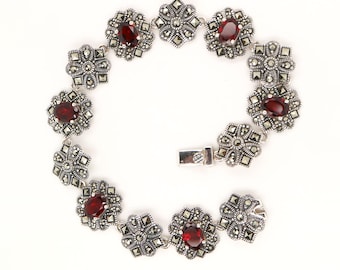 Art Deco Bracelet with Garnet and Marcasite in Sterling Silver
