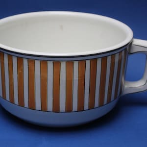 Potty, Potty faience NIMY Manufacture Imperiale  et Royale, Made in Belgium around 1930, hand-painted chamber pot
