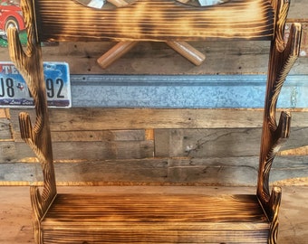 Classic wall mount gun rack