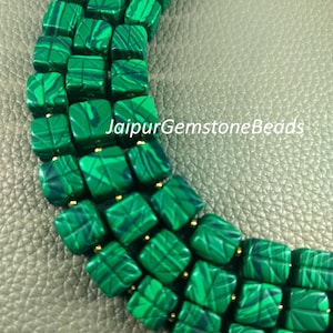 Cuentas cúbicas de malaquita: Tallado de piedra preciosa verde, hebra de 20 cm (8 pulgadas)