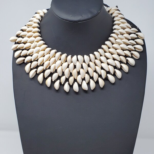 Fatima Cowry Shell Necklace