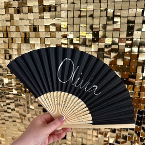 Éventail NAME - papier pliable - noir, blanc, rose orange, lilas - personnalisé avec du vinyle - fête, vacances, mariage, entreprise, enterrement de vie de jeune fille