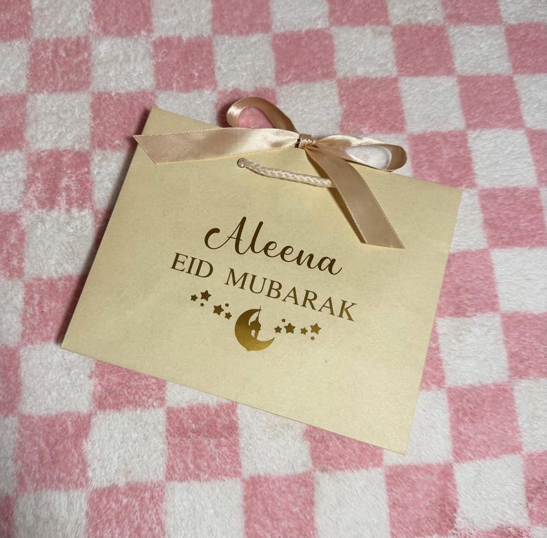 Personalised Eid Gift Bag - Moon & Stars Ramadan Mubarak image 3