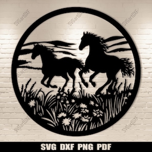 Pferde galoppieren auf der Wiese, Wilde Pferdeszene Dxf für CNC, Laserschnitt, Cricut Projekt, Vinylschnitt Vektorkunst