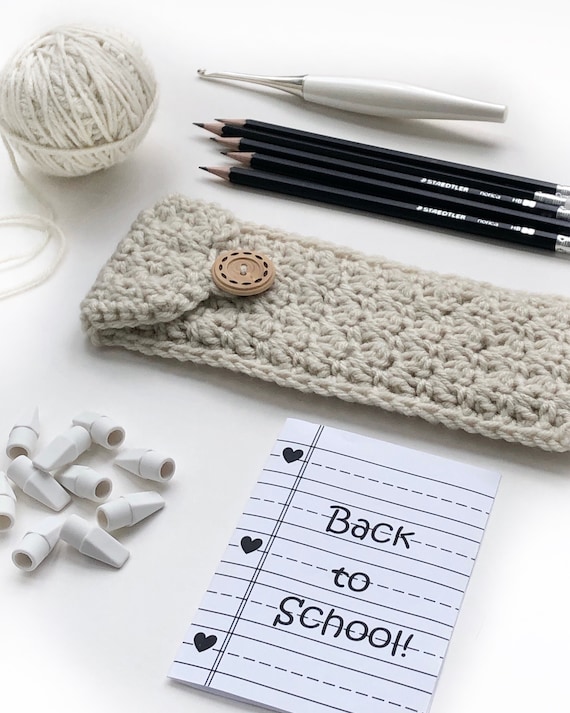 Crochet pen pouch hotsell