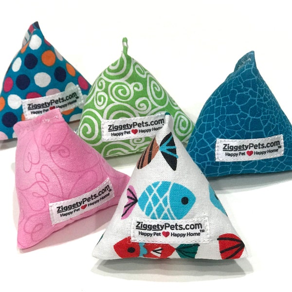 Cat Fin 5 Pack - FIVE (5) Fish Assorted Cat Pyramid Toys - Organic Catnip and Silvervine, Gift for Cat, Soft Cat Toy