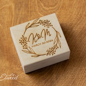 Scatola porta anelli in legno con incisione personalizzata