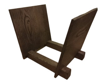 Universal stand for vinyl records