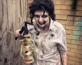 Marguerite Baker - Resident Evil 7 (Cosplay photo print)