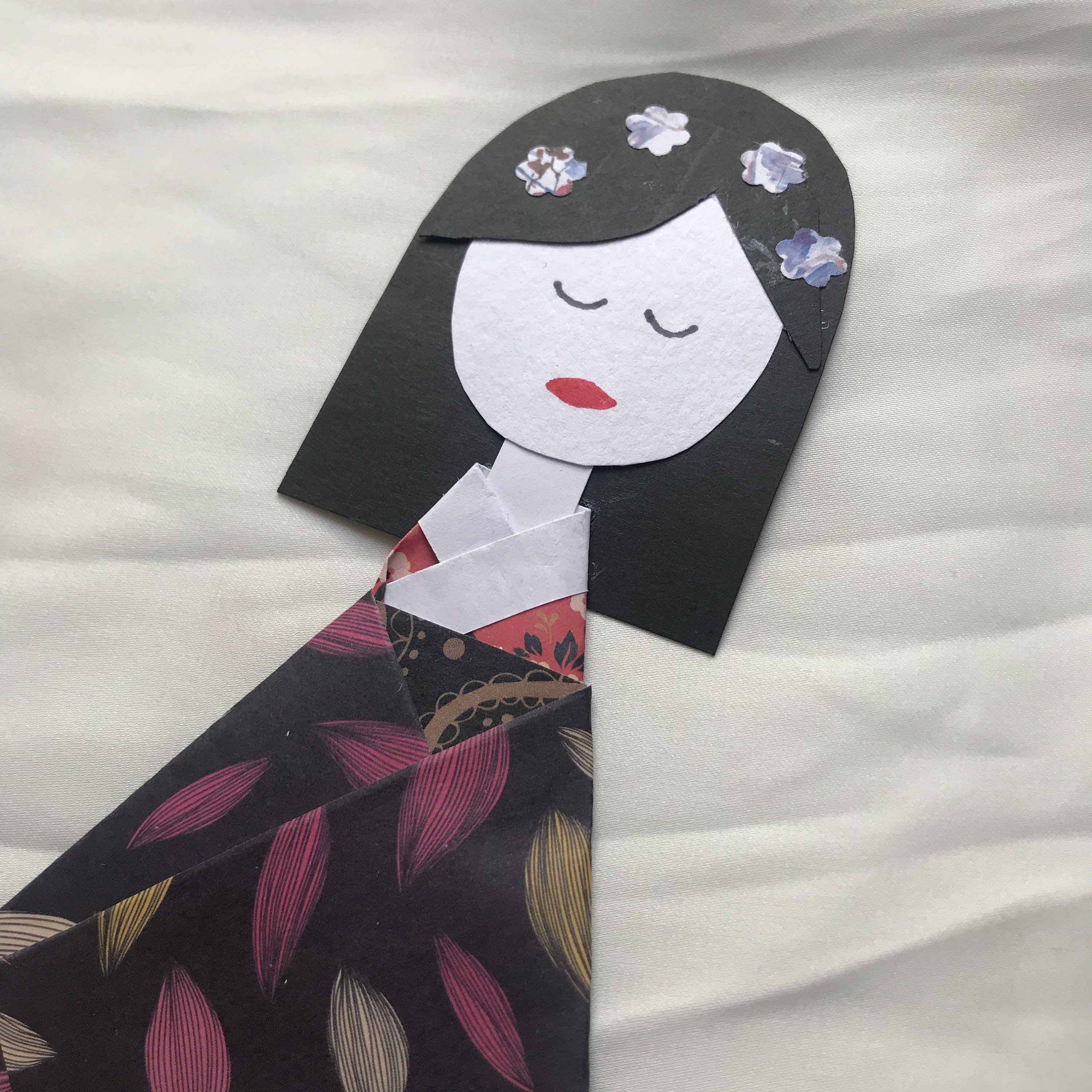 HANDMADE origami geisha Japanese doll bookmark page marker | Etsy