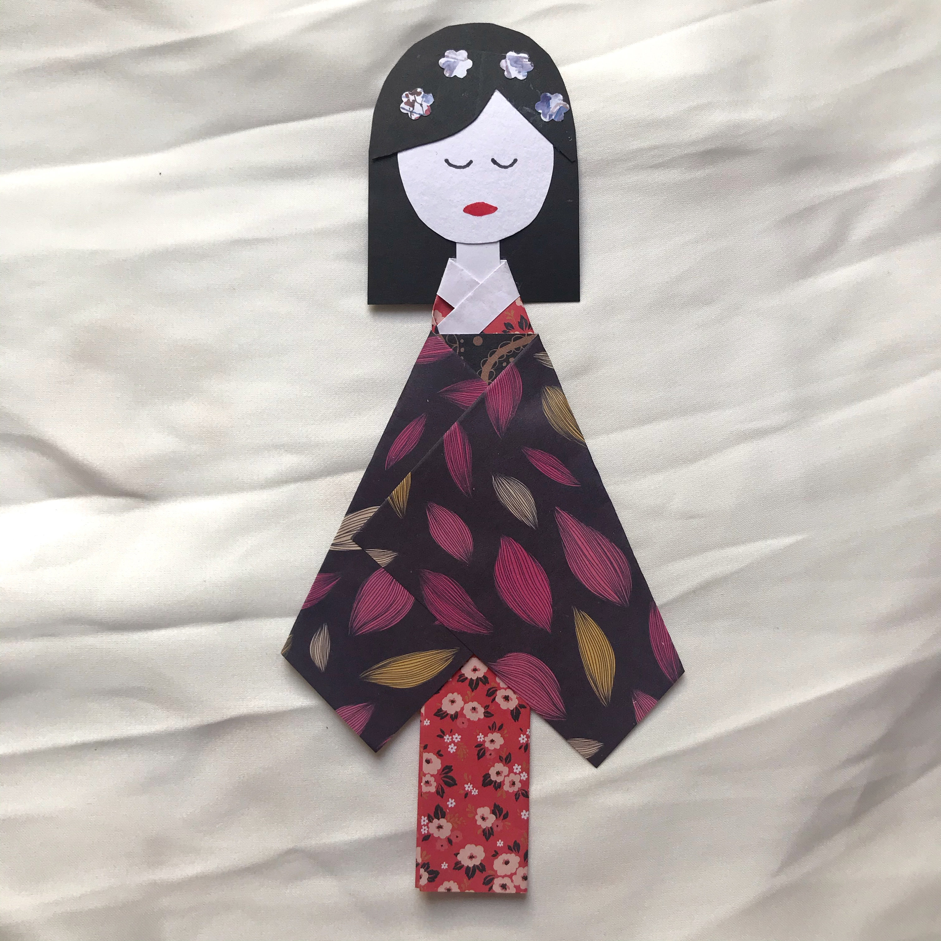 HANDMADE origami geisha Japanese doll bookmark page marker | Etsy