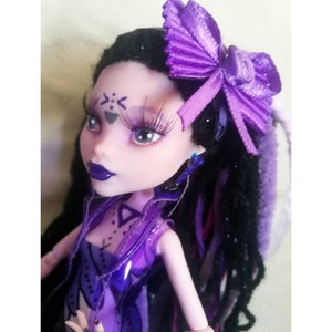 Echo ~ Peace Krieger ~ Repainted Monster High Puppe ~ Elisabat