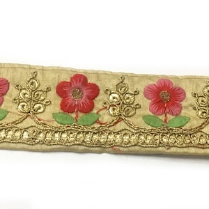 Bordure brodée, Art indien, Travail de paillettes, Bordure en dentelle de tissu, Bordure décorative, Dentelle indienne, Travail au fil doré