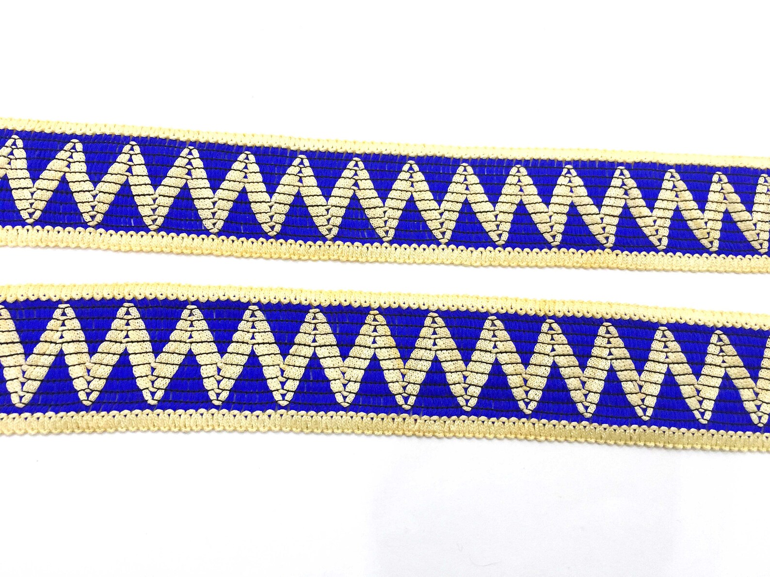 Indian Laces and Trims, Fabric Lace, Zig Zag Pattern, Indian Sari