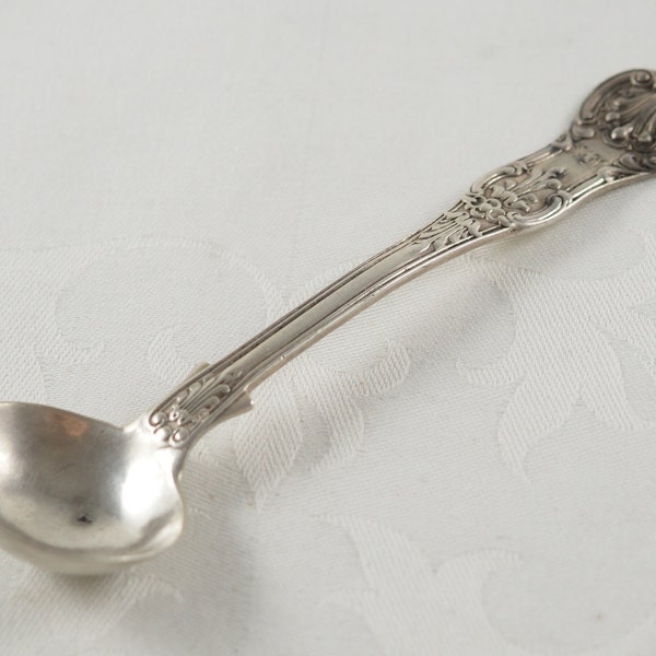 Antiker Viktorianischer Massiver Silber Victorian Senf Löffel, Queens Pattern Single Struck, Hersteller Mary Chawner, London, 1857