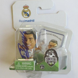Figurine autographiée de Cristiano Ronaldo, Starz du football du Real Madrid, avec certificat d'authenticité (COA) * Veuillez lire la description *