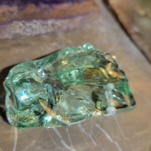 Gem gold green andara crystal 72 grams
