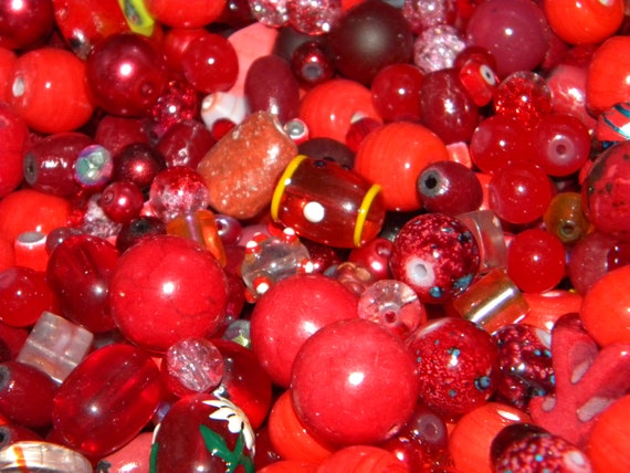 Mixed Red Glass Bead Lot-0600-62