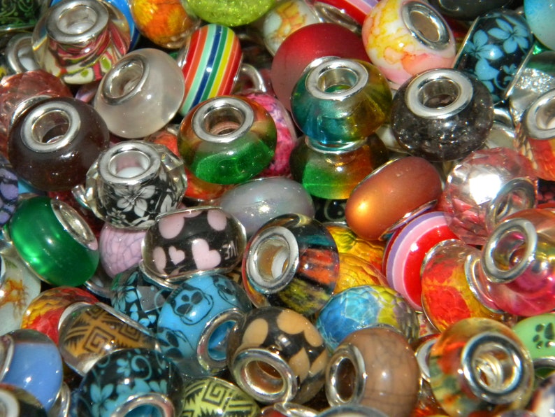 NEW 150Pc large hole European beads lot mixed random picked High Quality resin and Colorful Fit most European charm bracelets