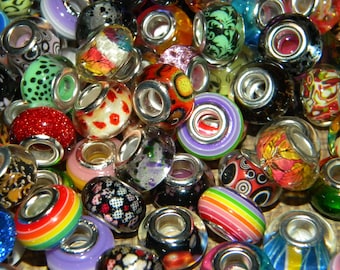 NEW 200/Pc Large hole European beads lot mix random picked High Quality Resin, Colorful European charm bracelets, garden steaks, pens