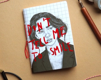 Handgemachtes Notizbuch "Don't Tell Me To Smile" | Tagebuch Skizzenbuch Handarbeit