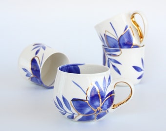 Handmade Porcelain Mug with Handpainted Floral Details | Gold Vintage Series | Nox Studio