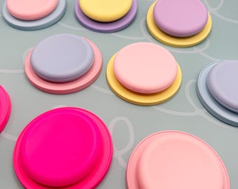 Pastel Macaron Kindle Grispie, Soft feel, Smooth finish phone stand