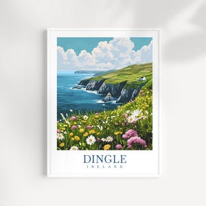 Impresión de pared de viaje a Dingle, Irlanda: póster ilustrado de un pueblo costero, decoración de la Ruta Costera del Atlántico, regalo de paisaje irlandés