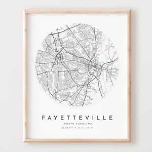 Impressão de mapa de Fayetteville, pôster de mapa de Fayetteville arte de parede da cidade, mapa de estradas Nc, decoração de mapa de ruas impressa da Carolina do Norte, presente de escritório, L494v4