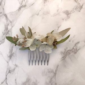 Green & white Dried flower hair comb Wedding hairpiece Bridal head piece Boho Vintage wedding hair comb Bridal accessories Floral hairpiece