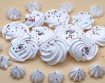 Homemade Meringue Cookies (2 Dozen) / Edible cake toppers / Meringue Decorations  / Edible Cake Decorations / Meringue kisses / Baby Shower