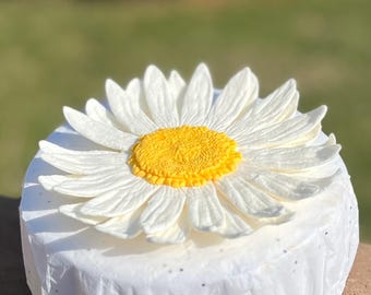 Large 6" Fondant Daisy: Cake & Cupcake Sugar Decoration
