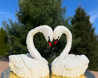 Wedding Cake Topper / Pair of Swans Wedding Cake Topper/ Fondant  Swan Body Cake Topper / Swan Toppers / Handmade Bride and Groom