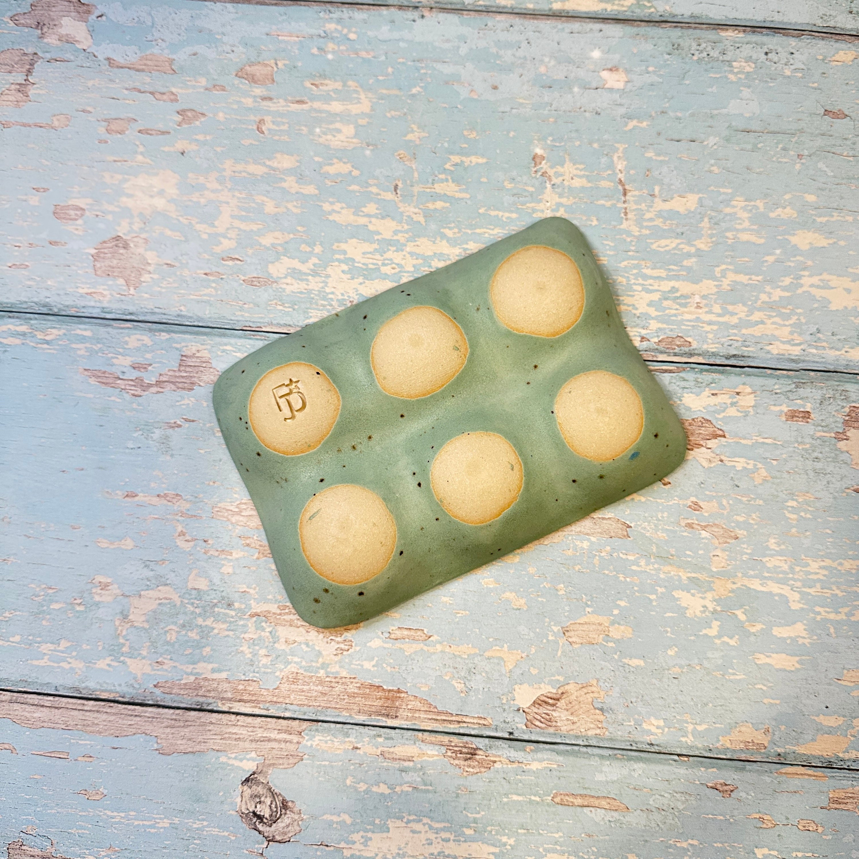 Green Ceramic Egg Tray Holds 6 or 12 Eggs Etsy UK