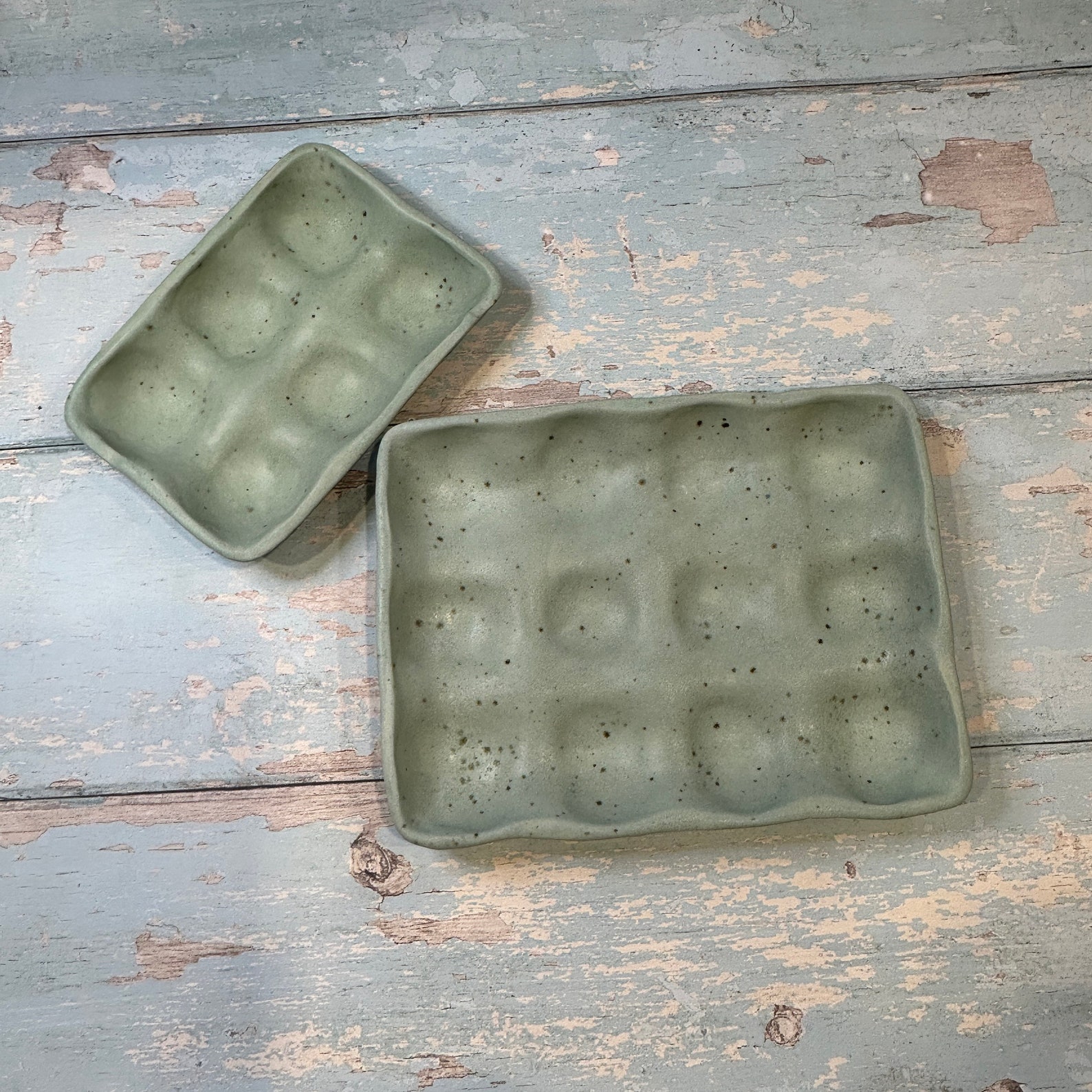 Green Ceramic Egg Tray Holds 6 or 12 Eggs Etsy UK