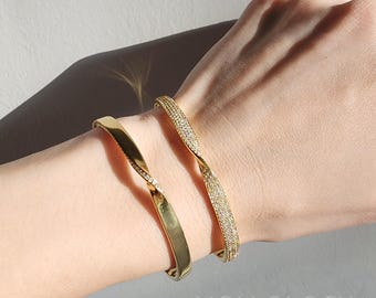 Dainty Gold Cuff Bangle: Minimalist Twisted Bracelet with Cubic Zirconia