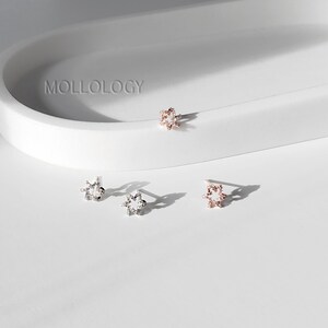 Dainty Starburst Earrings, Tiny Flower Earrings, Silver Star Earrings, Small Studs, Sunburst Earrings, Minimalist Earrings, Girls Earrings