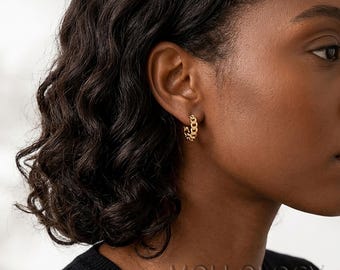 Small Huggie Earrings, Chainlink Huggie Earrings, Minimalist Gold Hoop Earrings, Mini Silver Hoops, Dainty Everyday Jewelry, Gift For Her