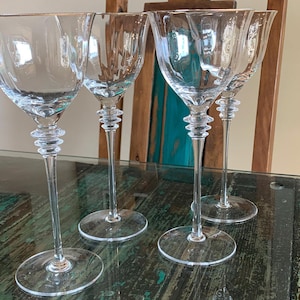 Mikasa Sophisticate X 4 Clear Water/ Wine Goblets