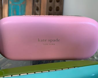 Kate Spade Clamshell Eyeglass Case display picture 1