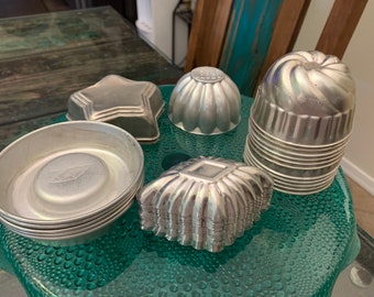 Vintage Baking Molds/Tart Tin Baking Molds/Aluminum Dessert Molds