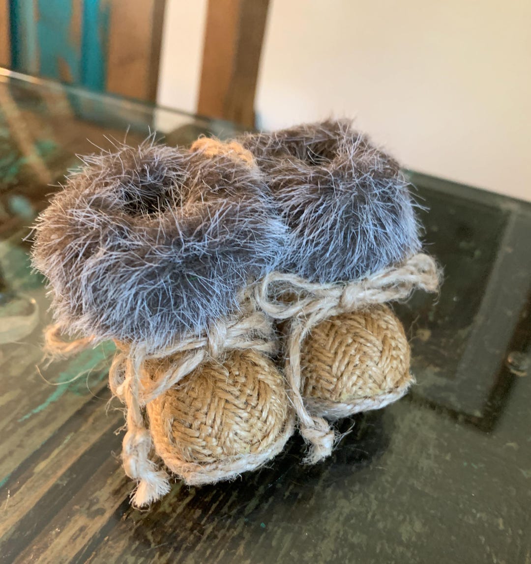 Holiday Snow Boots Christmas Ornament/hanging Faux Fur Bootie Ornaments