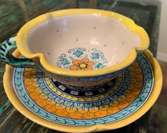 Deruta Italy Scalloped Saucer and Cup